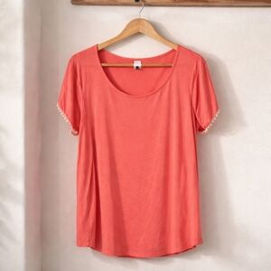 42pops 2X Elegant Coral Short Sleeve Women's Tee